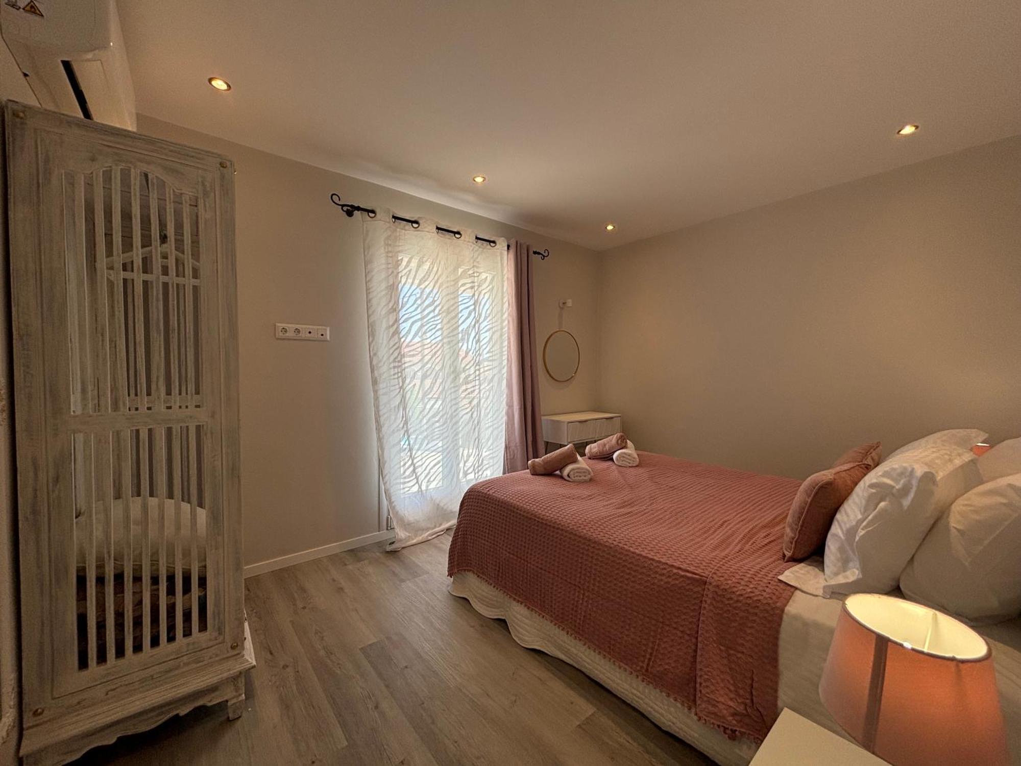 Mayflower Apartments Kassiopi Bagian luar foto